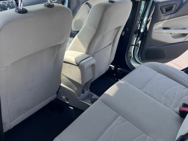 Форд Фиеста, объемом двигателя 1.6 л и пробегом 189 тыс. км за 8800 $, фото 6 на Automoto.ua