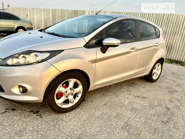 Форд Фиеста, объемом двигателя 1.25 л и пробегом 78 тыс. км за 5650 $, фото 19 на Automoto.ua