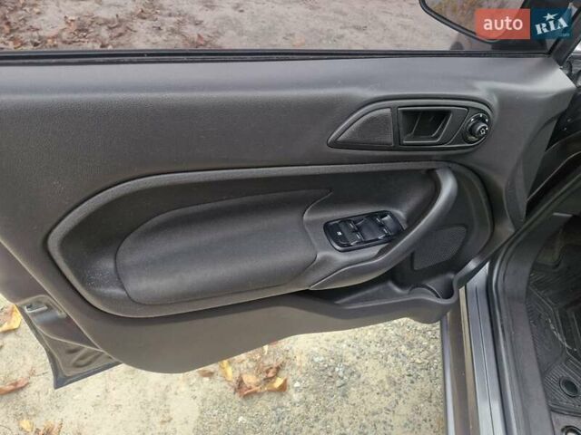 Форд Фиеста 2016 в Киеве на Automoto.ua Форд Фиеста, объемом двигателя 1.6 л и пробегом 150 тыс. км за 7700 $, фото 2 на Automoto.ua