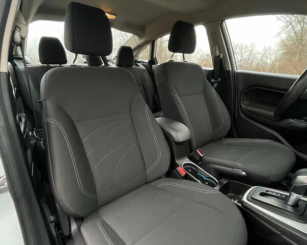 Форд Фієста, об'ємом двигуна 0 л та пробігом 114 тис. км за 8700 $, фото 12 на Automoto.ua