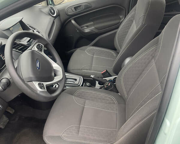 Форд Фиеста, объемом двигателя 1.6 л и пробегом 110 тыс. км за 8950 $, фото 7 на Automoto.ua