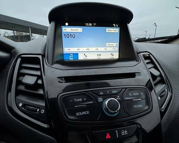 Форд Фиеста, объемом двигателя 1.6 л и пробегом 160 тыс. км за 8500 $, фото 10 на Automoto.ua