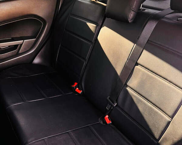 Форд Фиеста, объемом двигателя 1.6 л и пробегом 155 тыс. км за 9500 $, фото 7 на Automoto.ua