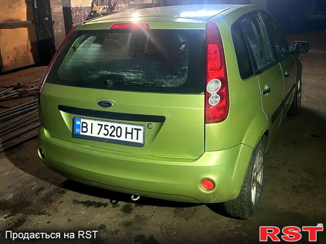 Жовтий Форд Фієста, об'ємом двигуна 1.4 л та пробігом 200 тис. км за 3799 $, фото 1 на Automoto.ua