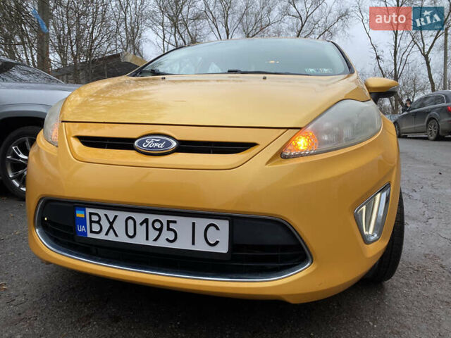 Жовтий Форд Фієста, об'ємом двигуна 1.6 л та пробігом 147 тис. км за 8000 $, фото 7 на Automoto.ua