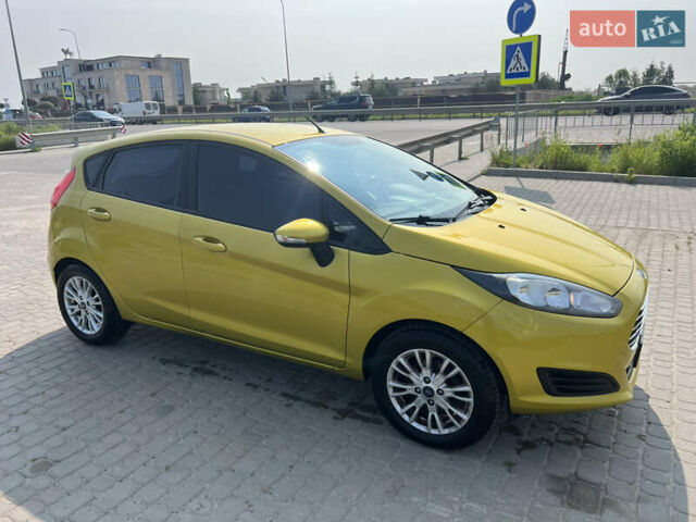 Жовтий Форд Фієста, об'ємом двигуна 1 л та пробігом 83 тис. км за 7000 $, фото 2 на Automoto.ua