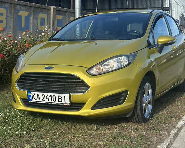 Жовтий Форд Фієста, об'ємом двигуна 1 л та пробігом 155 тис. км за 6700 $, фото 2 на Automoto.ua
