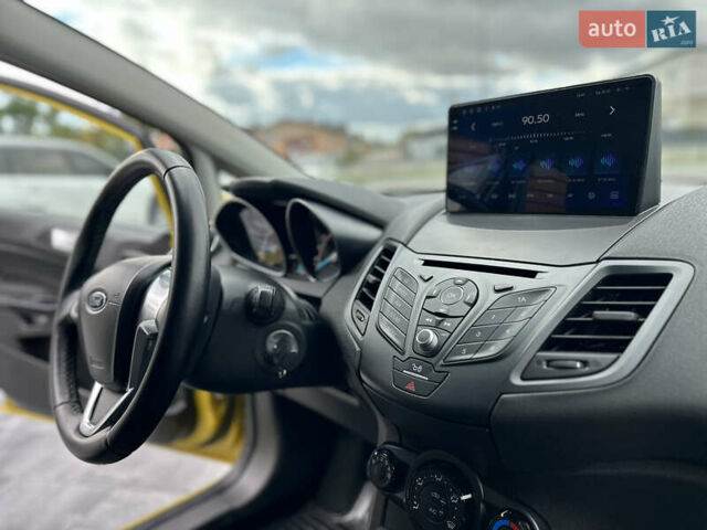 Форд Фієста 2015 у Вінниці на Automoto.ua Жовтий Форд Фієста, об'ємом двигуна 1 л та пробігом 87 тис. км за 9200 $, фото 52 на Automoto.ua