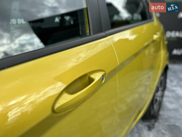 Форд Фієста 2015 у Вінниці на Automoto.ua Жовтий Форд Фієста, об'ємом двигуна 1 л та пробігом 87 тис. км за 9200 $, фото 25 на Automoto.ua