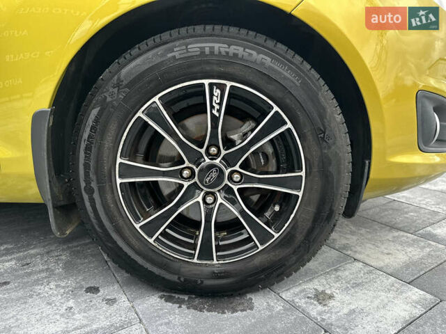 Форд Фієста 2015 у Вінниці на Automoto.ua Жовтий Форд Фієста, об'ємом двигуна 1 л та пробігом 87 тис. км за 9200 $, фото 55 на Automoto.ua