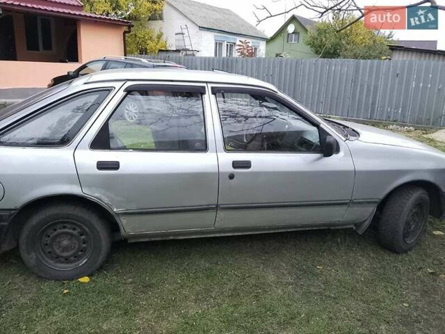 Серый Форд Фиеста, объемом двигателя 1.6 л и пробегом 600 тыс. км за 900 $, фото 2 на Automoto.ua