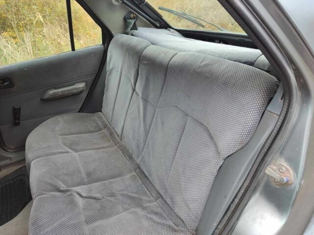 Серый Форд Фиеста, объемом двигателя 1.3 л и пробегом 70 тыс. км за 750 $, фото 13 на Automoto.ua