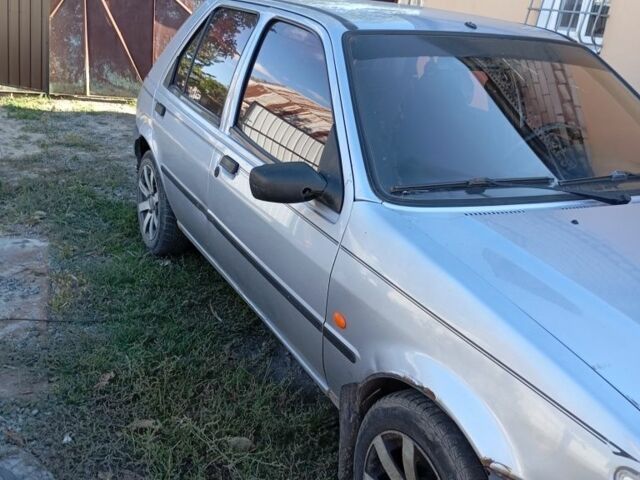 Сірий Форд Фієста, об'ємом двигуна 1.1 л та пробігом 450 тис. км за 800 $, фото 1 на Automoto.ua