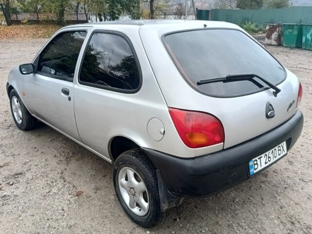 Сірий Форд Фієста, об'ємом двигуна 1.3 л та пробігом 200 тис. км за 1750 $, фото 3 на Automoto.ua