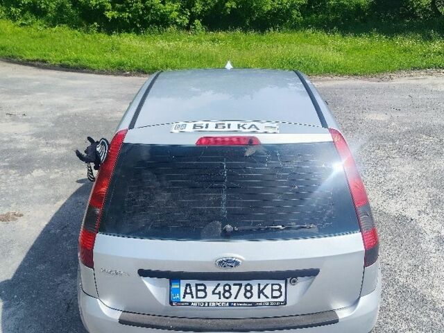 Сірий Форд Фієста, об'ємом двигуна 1.3 л та пробігом 355 тис. км за 3100 $, фото 3 на Automoto.ua