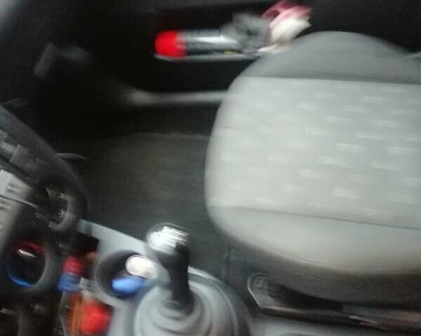 Сірий Форд Фієста, об'ємом двигуна 1.4 л та пробігом 200 тис. км за 4450 $, фото 7 на Automoto.ua