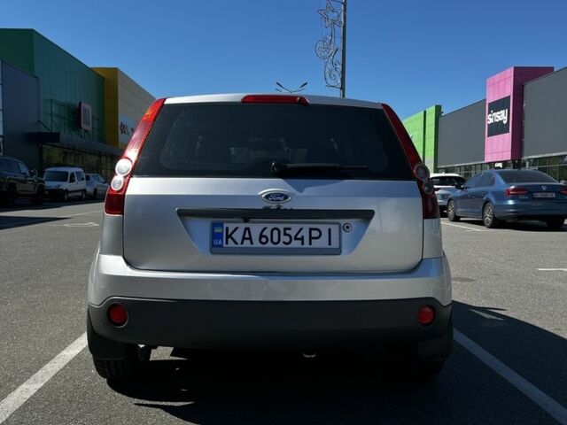 Серый Форд Фиеста, объемом двигателя 1.4 л и пробегом 199 тыс. км за 4000 $, фото 2 на Automoto.ua