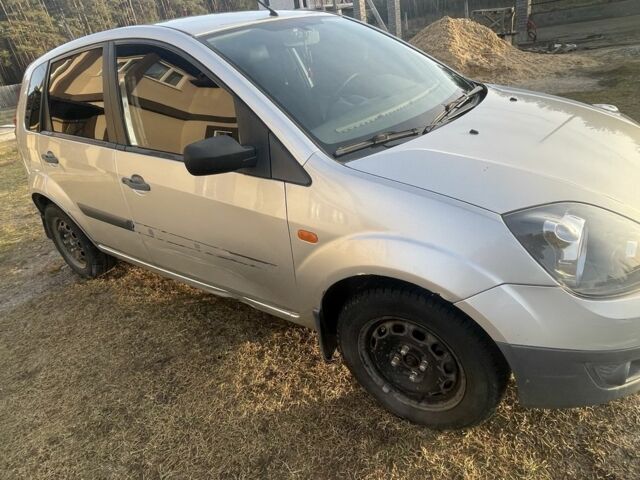 Форд Фиеста 2006 в Житомире на Automoto.ua Серый Форд Фиеста, объемом двигателя 1.4 л и пробегом 282 тыс. км за 3900 $, фото 5 на Automoto.ua