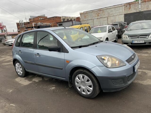 Серый Форд Фиеста, объемом двигателя 1.4 л и пробегом 160 тыс. км за 4200 $, фото 9 на Automoto.ua