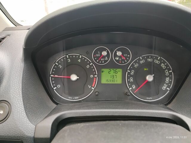 Сірий Форд Фієста, об'ємом двигуна 1.3 л та пробігом 153 тис. км за 3700 $, фото 7 на Automoto.ua