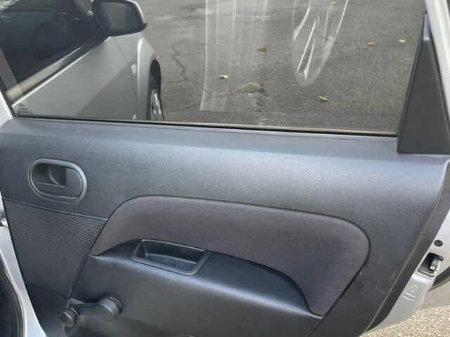 Сірий Форд Фієста, об'ємом двигуна 1.3 л та пробігом 180 тис. км за 5600 $, фото 9 на Automoto.ua