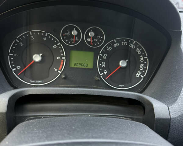 Серый Форд Фиеста, объемом двигателя 1.39 л и пробегом 202 тыс. км за 3499 $, фото 13 на Automoto.ua