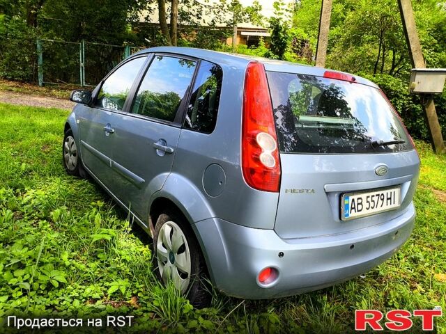 Серый Форд Фиеста, объемом двигателя 1.3 л и пробегом 280 тыс. км за 3999 $, фото 3 на Automoto.ua
