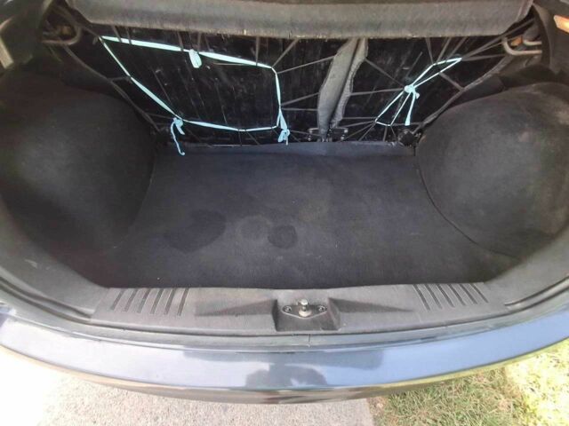 Серый Форд Фиеста, объемом двигателя 1.4 л и пробегом 204 тыс. км за 3799 $, фото 9 на Automoto.ua