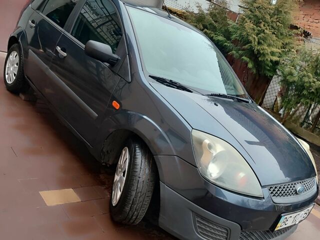 Сірий Форд Фієста, об'ємом двигуна 1.4 л та пробігом 204 тис. км за 3550 $, фото 1 на Automoto.ua