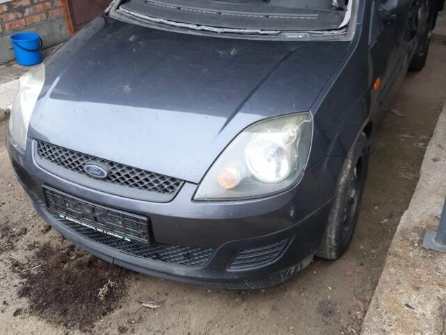 Сірий Форд Фієста, об'ємом двигуна 0 л та пробігом 206 тис. км за 1000 $, фото 2 на Automoto.ua