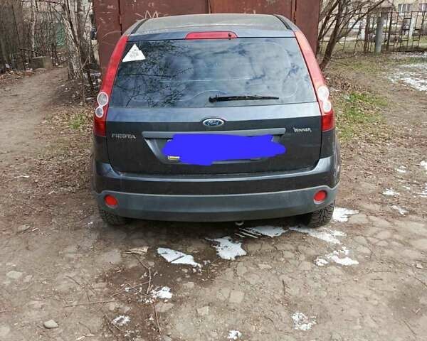 Серый Форд Фиеста, объемом двигателя 1.3 л и пробегом 70 тыс. км за 5500 $, фото 2 на Automoto.ua