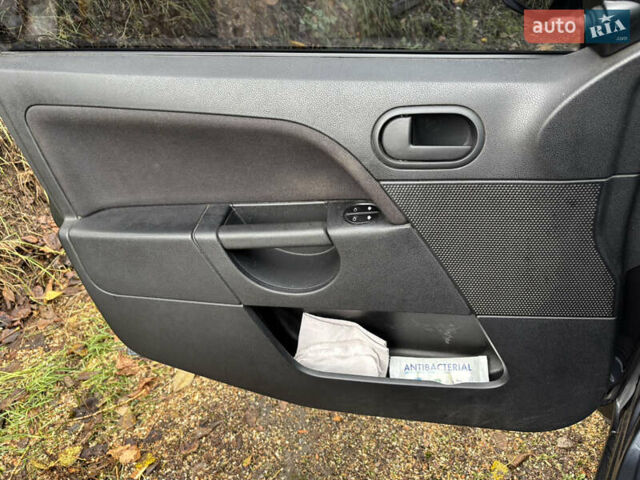 Форд Фиеста 2007 в Киеве на Automoto.ua Серый Форд Фиеста, объемом двигателя 1.39 л и пробегом 108 тыс. км за 4300 $, фото 7 на Automoto.ua