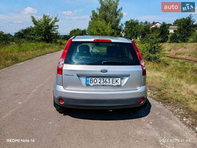 Сірий Форд Фієста, об'ємом двигуна 1.3 л та пробігом 103 тис. км за 2900 $, фото 5 на Automoto.ua