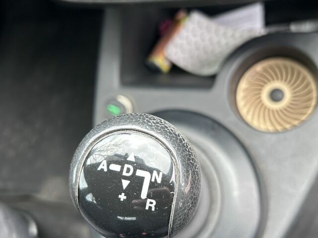 Серый Форд Фиеста, объемом двигателя 1.4 л и пробегом 221 тыс. км за 4000 $, фото 10 на Automoto.ua