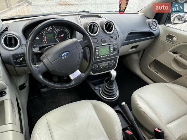 Форд Фиеста 2008 в Тернополе на Automoto.ua Серый Форд Фиеста, объемом двигателя 1.4 л и пробегом 228 тыс. км за 4699 $, фото 50 на Automoto.ua