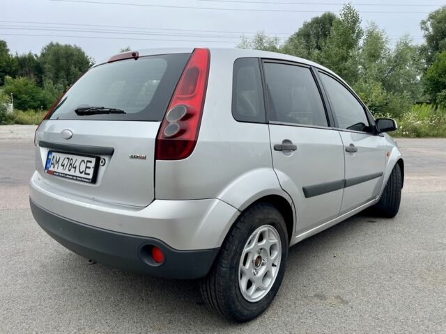 Форд Фиеста 2008 в Борисполе на Automoto.ua Серый Форд Фиеста, объемом двигателя 1.4 л и пробегом 190 тыс. км за 3700 $, фото 3 на Automoto.ua