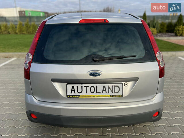 Сірий Форд Фієста, об'ємом двигуна 1.4 л та пробігом 202 тис. км за 4700 $, фото 12 на Automoto.ua