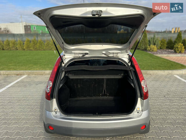 Сірий Форд Фієста, об'ємом двигуна 1.4 л та пробігом 202 тис. км за 4700 $, фото 17 на Automoto.ua
