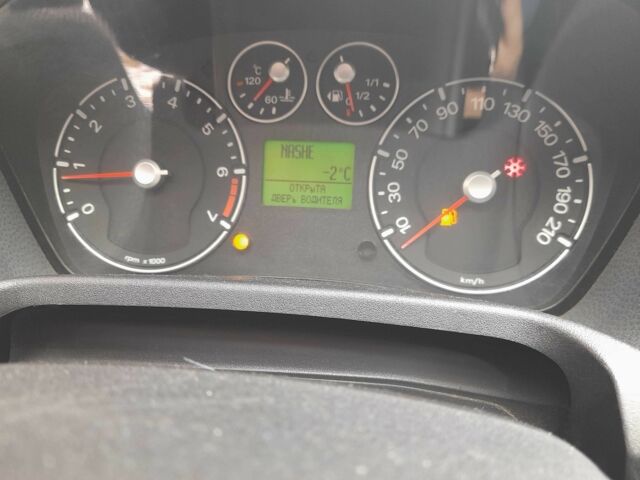 Сірий Форд Фієста, об'ємом двигуна 1.4 л та пробігом 197 тис. км за 3800 $, фото 7 на Automoto.ua