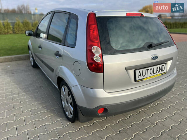 Сірий Форд Фієста, об'ємом двигуна 1.4 л та пробігом 202 тис. км за 4700 $, фото 7 на Automoto.ua