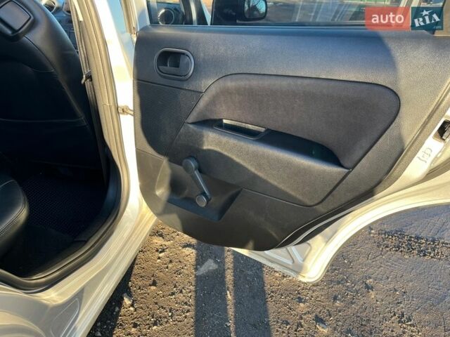 Сірий Форд Фієста, об'ємом двигуна 1.4 л та пробігом 174 тис. км за 6100 $, фото 17 на Automoto.ua