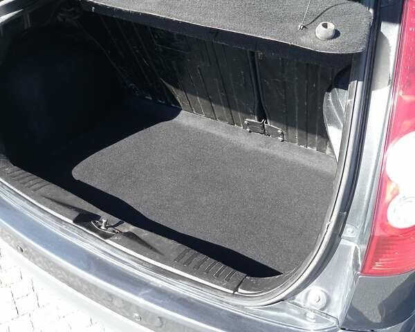 Серый Форд Фиеста, объемом двигателя 1.25 л и пробегом 129 тыс. км за 4900 $, фото 12 на Automoto.ua