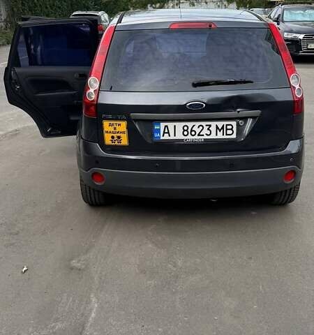 Сірий Форд Фієста, об'ємом двигуна 1.39 л та пробігом 165 тис. км за 4100 $, фото 13 на Automoto.ua