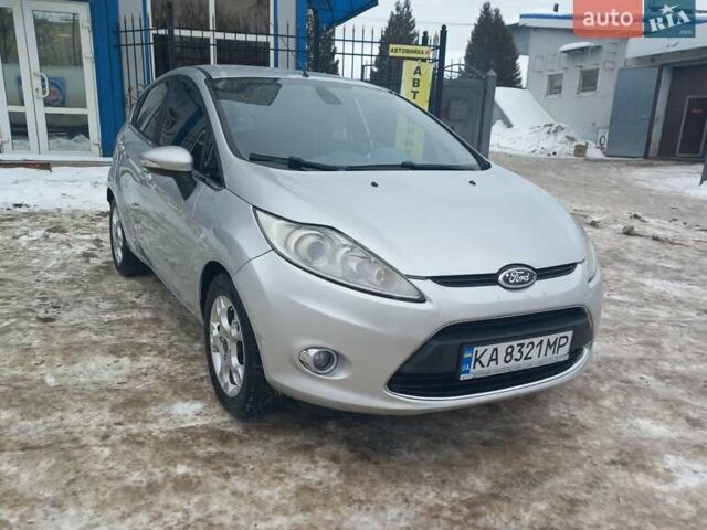 Сірий Форд Фієста, об'ємом двигуна 1.4 л та пробігом 172 тис. км за 6999 $, фото 1 на Automoto.ua