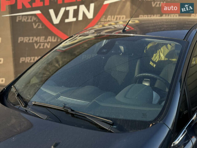 Сірий Форд Фієста, об'ємом двигуна 1.25 л та пробігом 98 тис. км за 5600 $, фото 15 на Automoto.ua