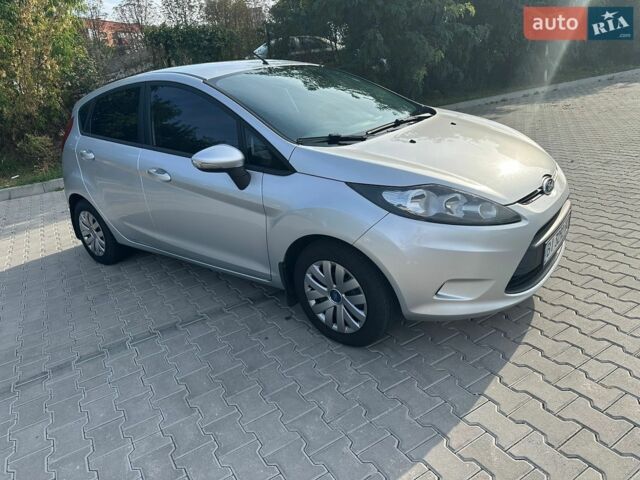 Сірий Форд Фієста, об'ємом двигуна 1.25 л та пробігом 162 тис. км за 5900 $, фото 1 на Automoto.ua