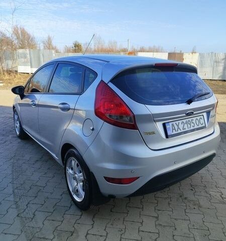 Серый Форд Фиеста, объемом двигателя 1.4 л и пробегом 222 тыс. км за 6700 $, фото 11 на Automoto.ua