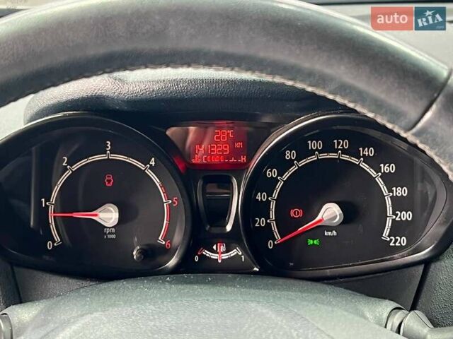 Форд Фиеста 2012 в Одессе на Automoto.ua Серый Форд Фиеста, объемом двигателя 1.4 л и пробегом 141 тыс. км за 5999 $, фото 15 на Automoto.ua