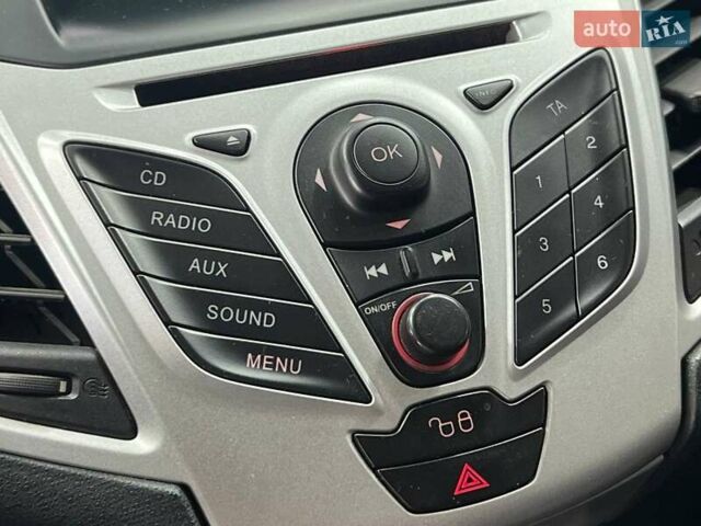 Форд Фиеста 2012 в Одессе на Automoto.ua Серый Форд Фиеста, объемом двигателя 1.4 л и пробегом 141 тыс. км за 5999 $, фото 13 на Automoto.ua