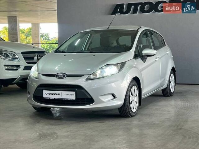 Форд Фиеста 2012 в Одессе на Automoto.ua Серый Форд Фиеста, объемом двигателя 1.4 л и пробегом 141 тыс. км за 5999 $, фото 2 на Automoto.ua
